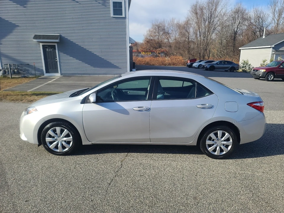 2016 Toyota Corolla 11th Gen - Image 4 of 20