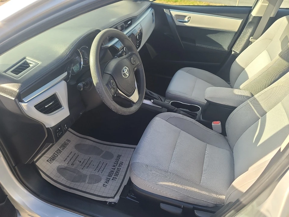 2016 Toyota Corolla 11th Gen - Image 10 of 20