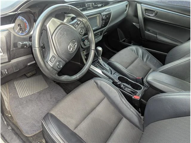 2016 Toyota Corolla 11th Gen - Image 5 of 11