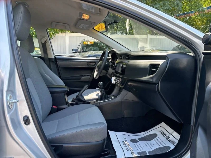 2016 Toyota Corolla 11th Gen - Image 8 of 12
