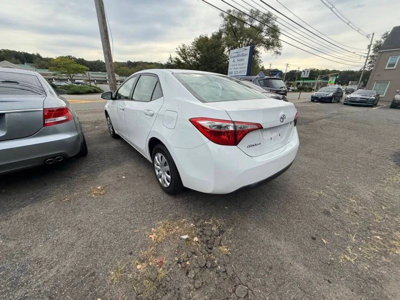 2016 Toyota Corolla 11th Gen - Image 6 of 12