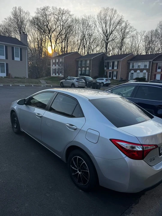 2016 Toyota Corolla 11th Gen - Image 2 of 3