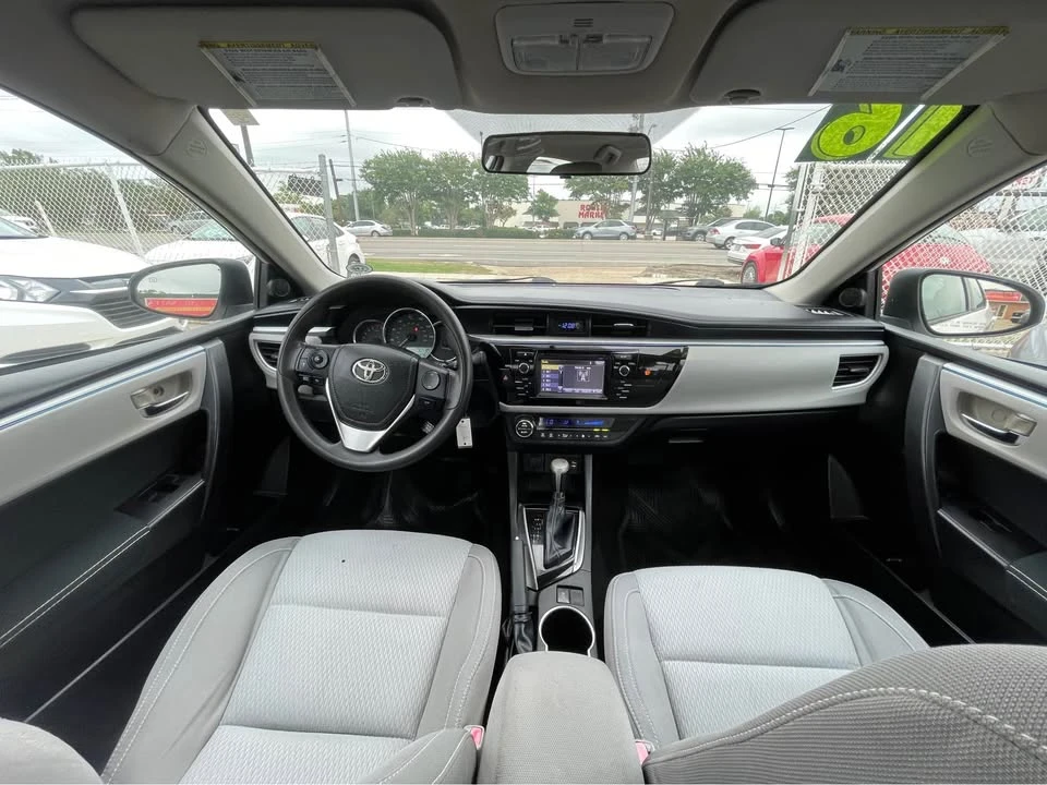 2016 Toyota Corolla 11th Gen - Image 4 of 11