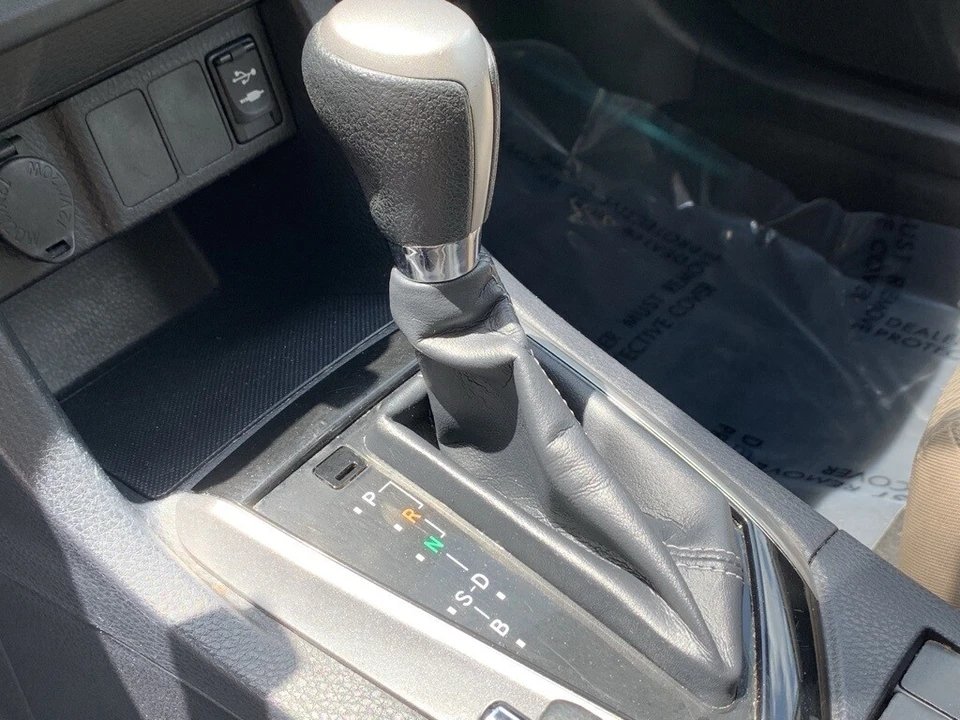 2016 Toyota Corolla 11th Gen - Image 8 of 12