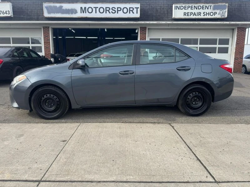 2016 Toyota Corolla 11th Gen - Image 8 of 12