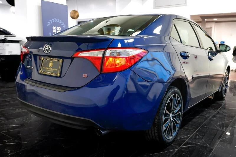 2016 Toyota Corolla 11th Gen - Image 7 of 12