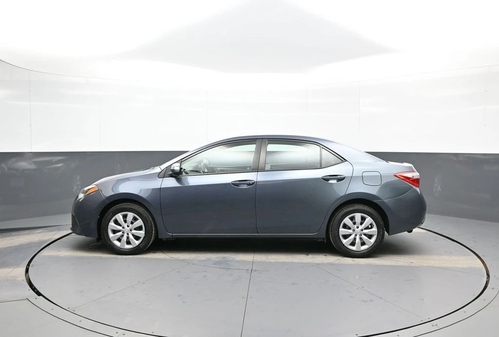 2016 Toyota Corolla 11th Gen - Image 9 of 12