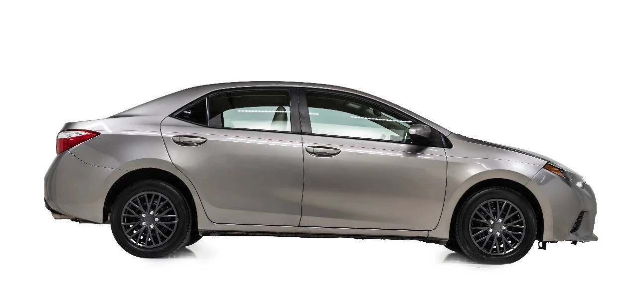 2016 Toyota Corolla 11th Gen - Image 5 of 12