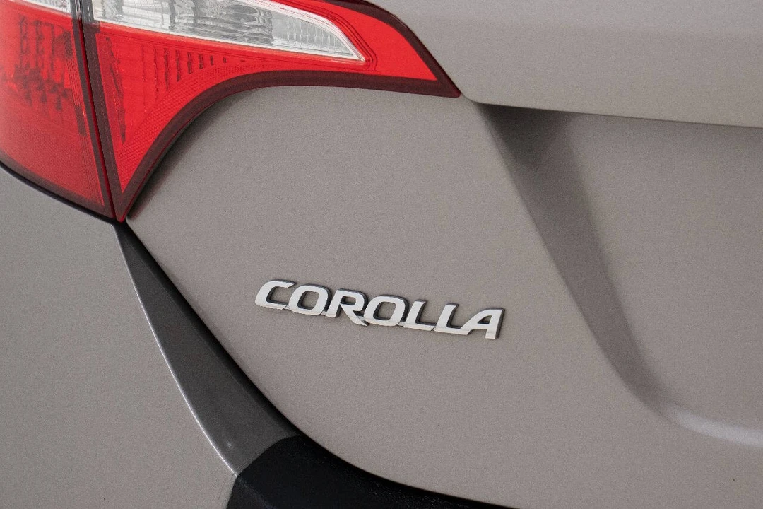 2016 Toyota Corolla 11th Gen - Image 12 of 12
