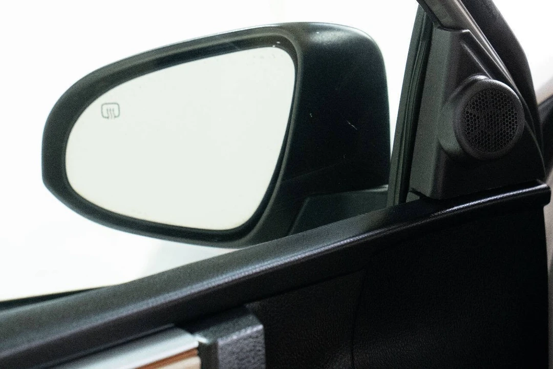 2016 Toyota Corolla 11th Gen - Image 11 of 12
