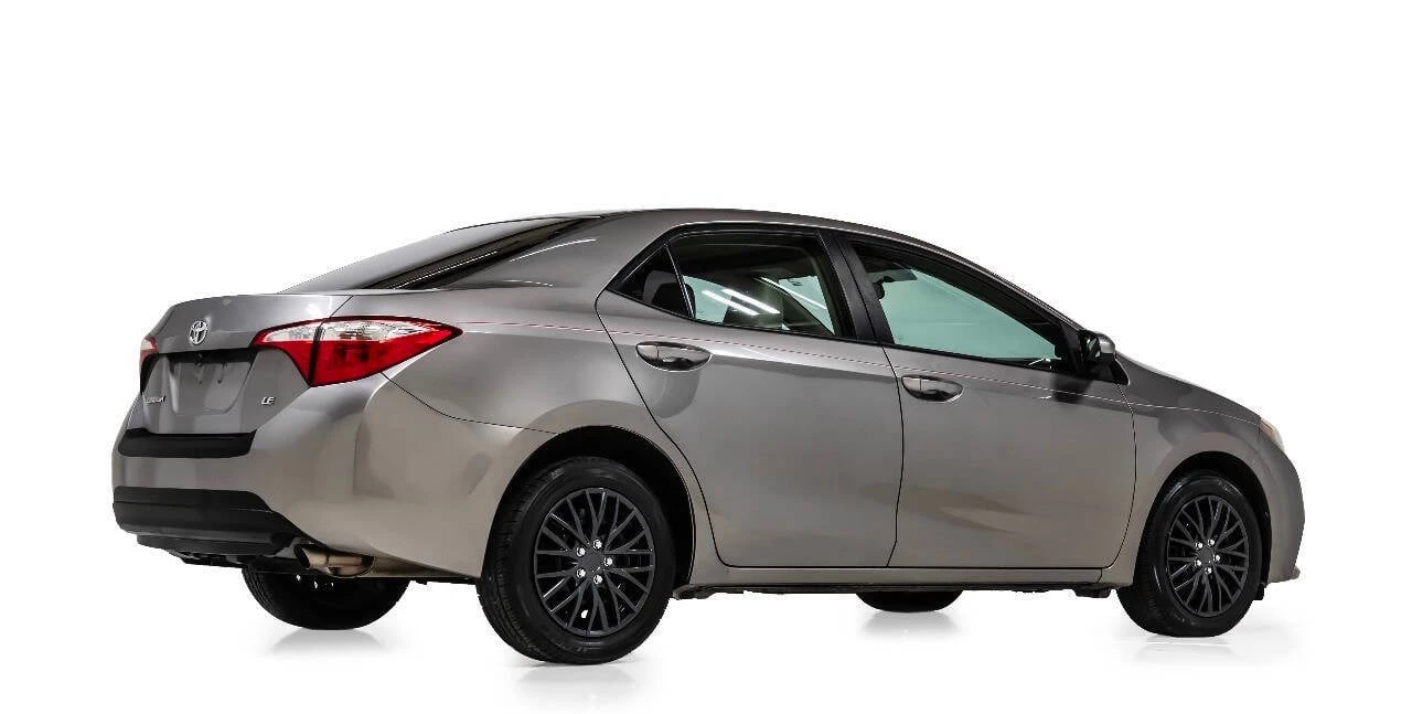 2016 Toyota Corolla 11th Gen - Image 3 of 12