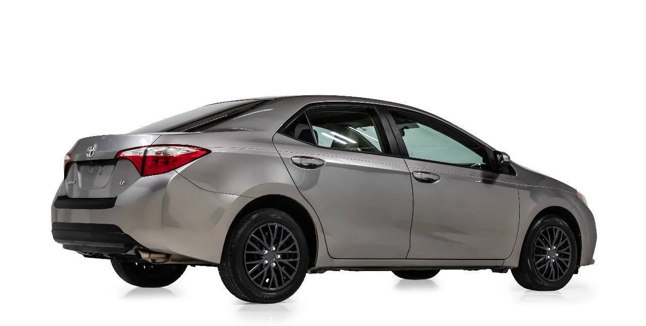 2016 Toyota Corolla 11th Gen - Image 3 of 12