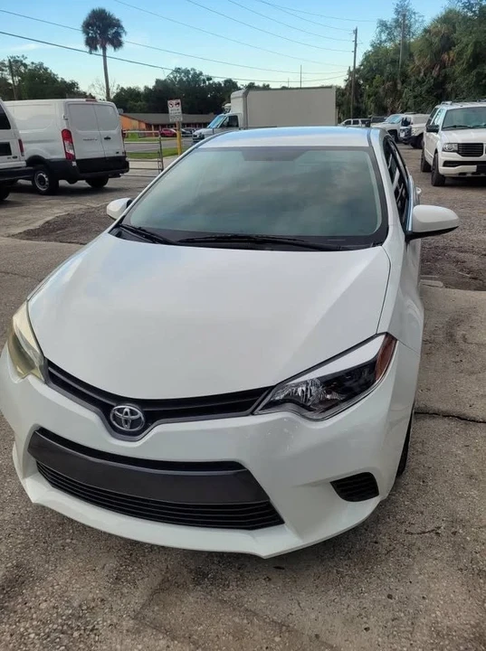 2016 Toyota Corolla 11th Gen - Image 2 of 11