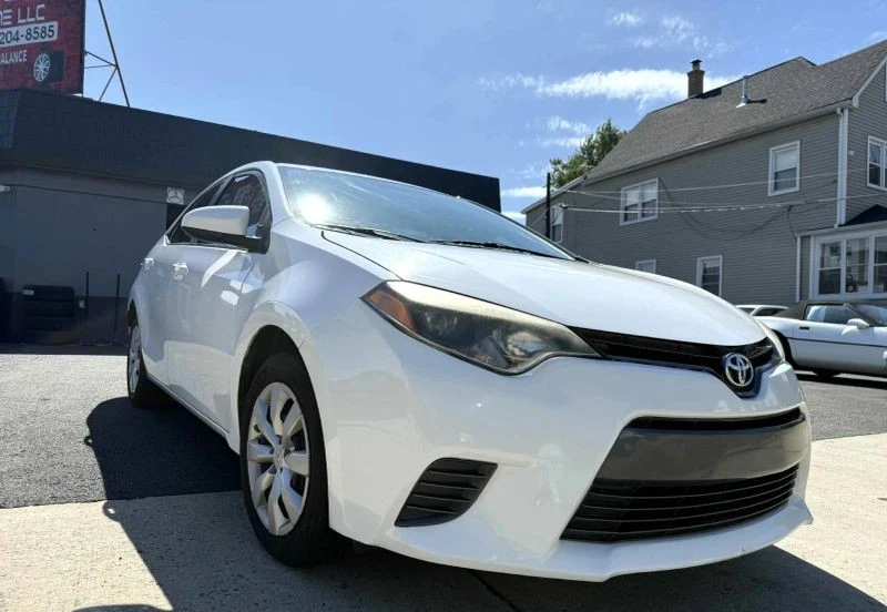 2016 Toyota Corolla 11th Gen - Image 4 of 12