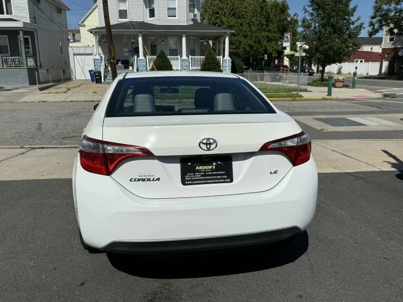 2016 Toyota Corolla 11th Gen - Image 6 of 12