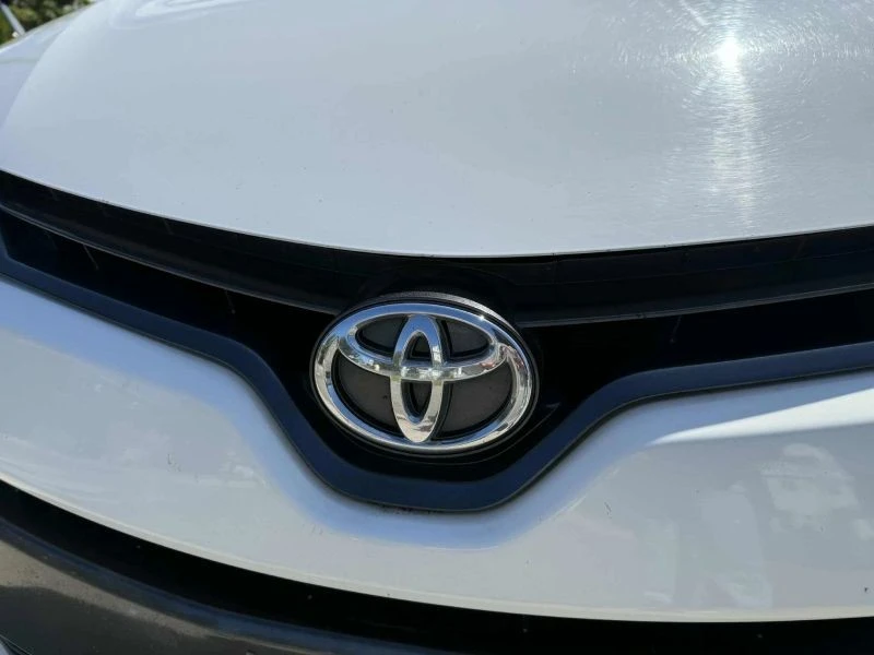 2016 Toyota Corolla 11th Gen - Image 7 of 12