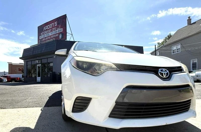2016 Toyota Corolla 11th Gen - Image 2 of 12