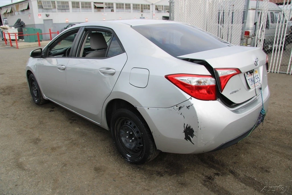 2016 Toyota Corolla 11th Gen - Image 5 of 21