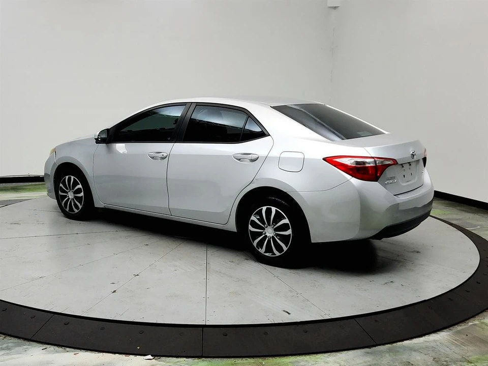2016 Toyota Corolla 11th Gen - Image 7 of 12