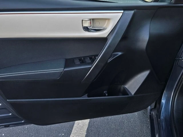 2016 Toyota Corolla 11th Gen - Image 9 of 21