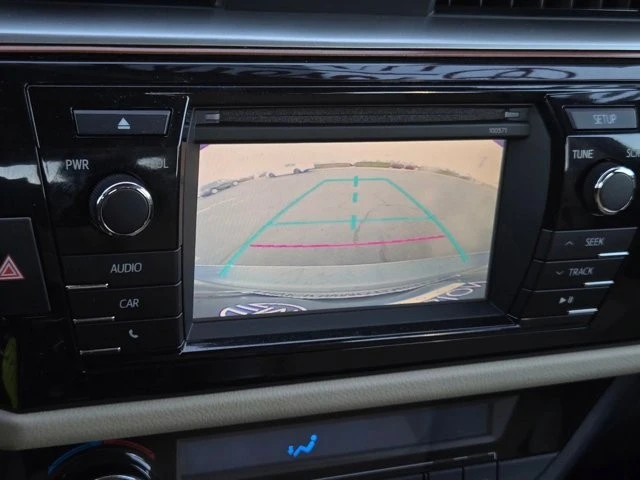 2016 Toyota Corolla 11th Gen - Image 15 of 21