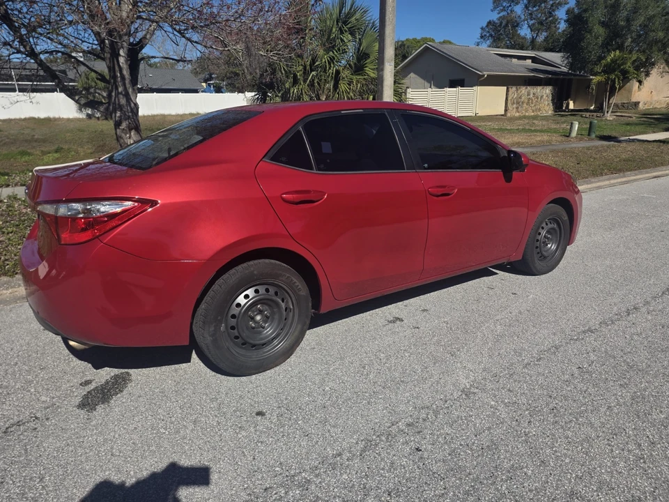 2016 Toyota Corolla 11th Gen - Image 6 of 12