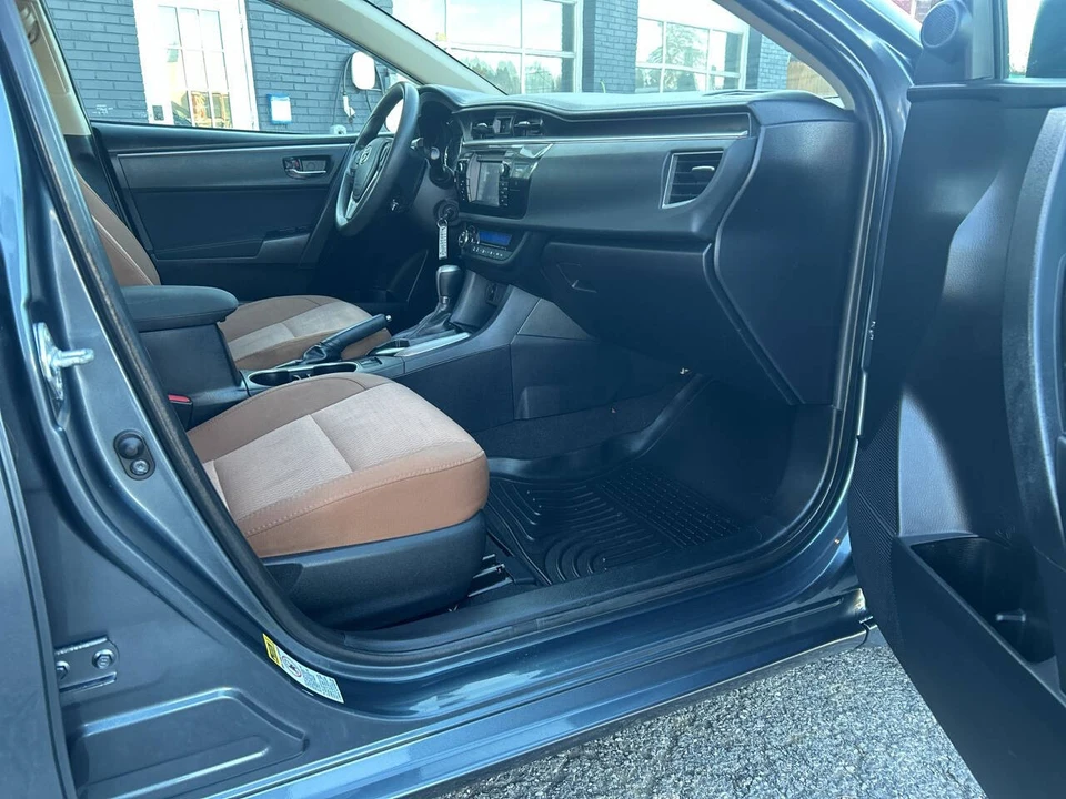 2016 Toyota Corolla 11th Gen - Image 11 of 14