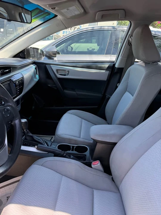 2016 Toyota Corolla 11th Gen - Image 9 of 15