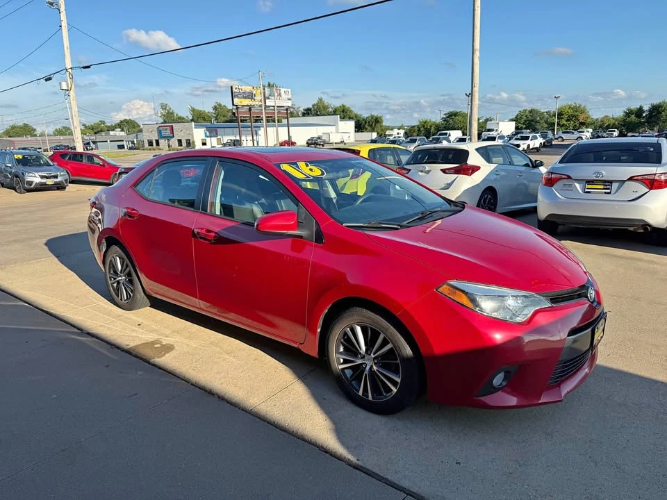 2016 Toyota Corolla 11th Gen - Image 1 of 20