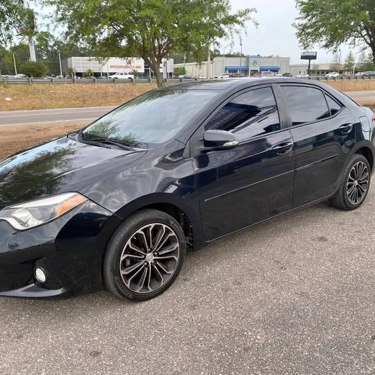 2016 Toyota Corolla 11th Gen - Image 1 of 1