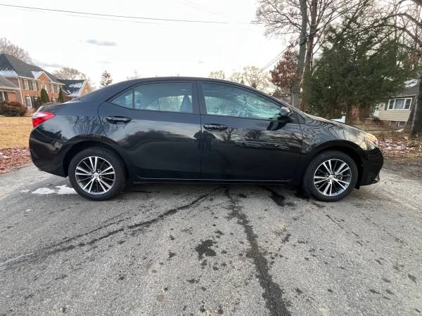 2016 Toyota Corolla 11th Gen - Image 3 of 8