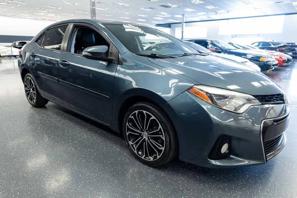 2016 Toyota Corolla 11th Gen - Image 4 of 16