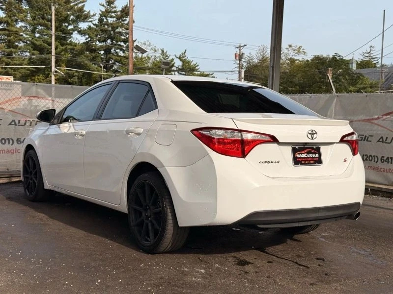 2016 Toyota Corolla 11th Gen - Image 11 of 12