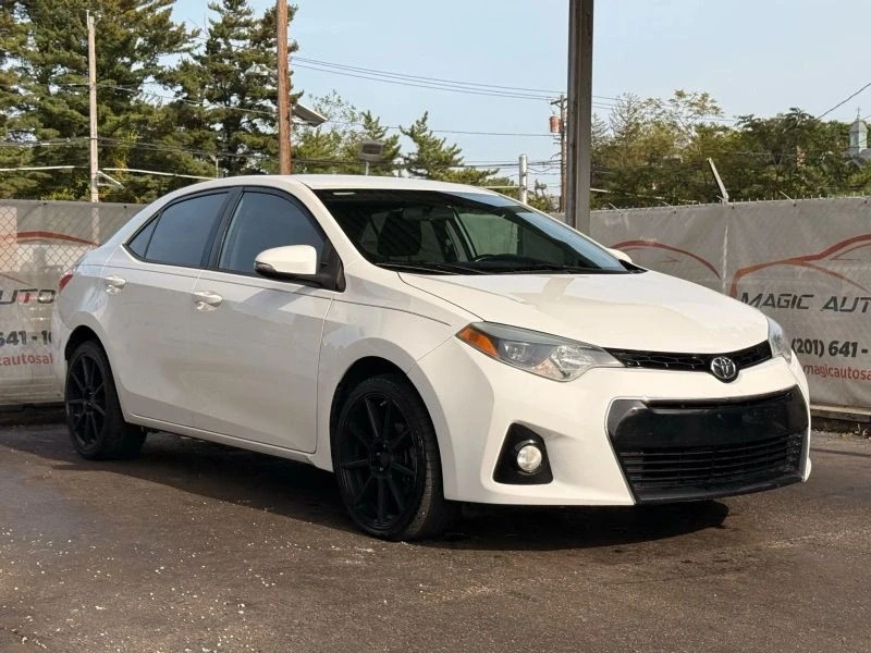 2016 Toyota Corolla 11th Gen - Image 6 of 12