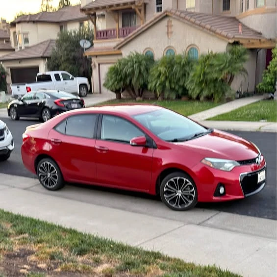 2016 Toyota Corolla 11th Gen - Image 1 of 1