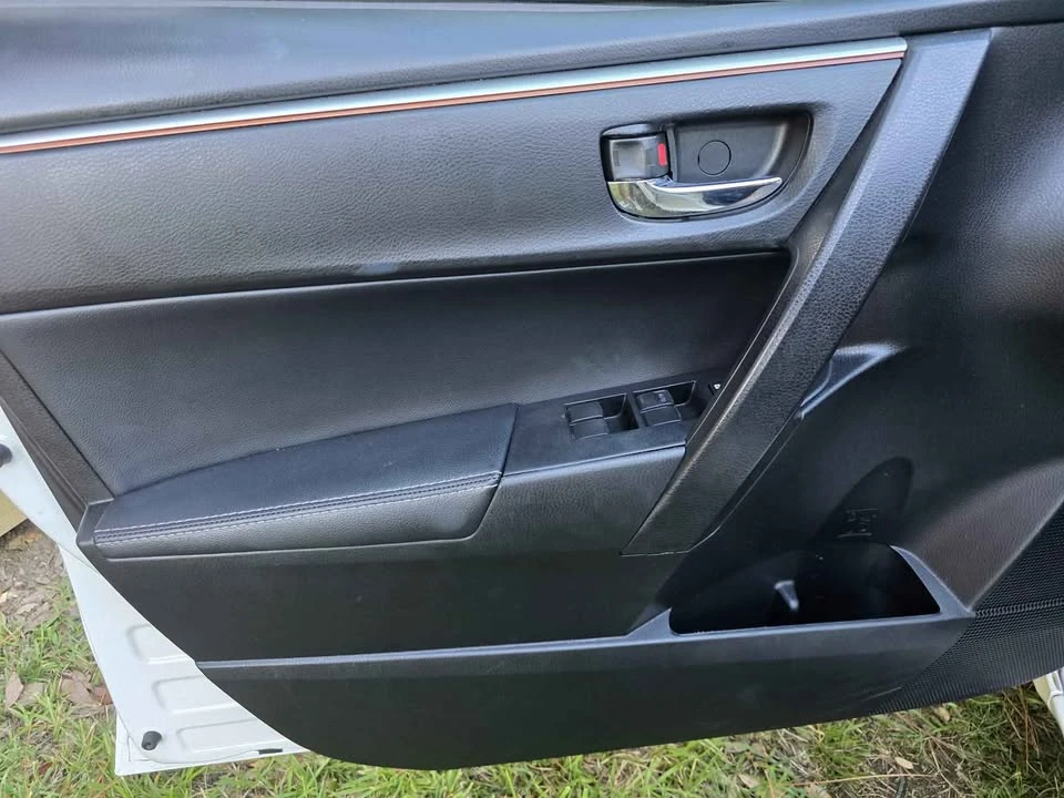 2016 Toyota Corolla 11th Gen - Image 15 of 15