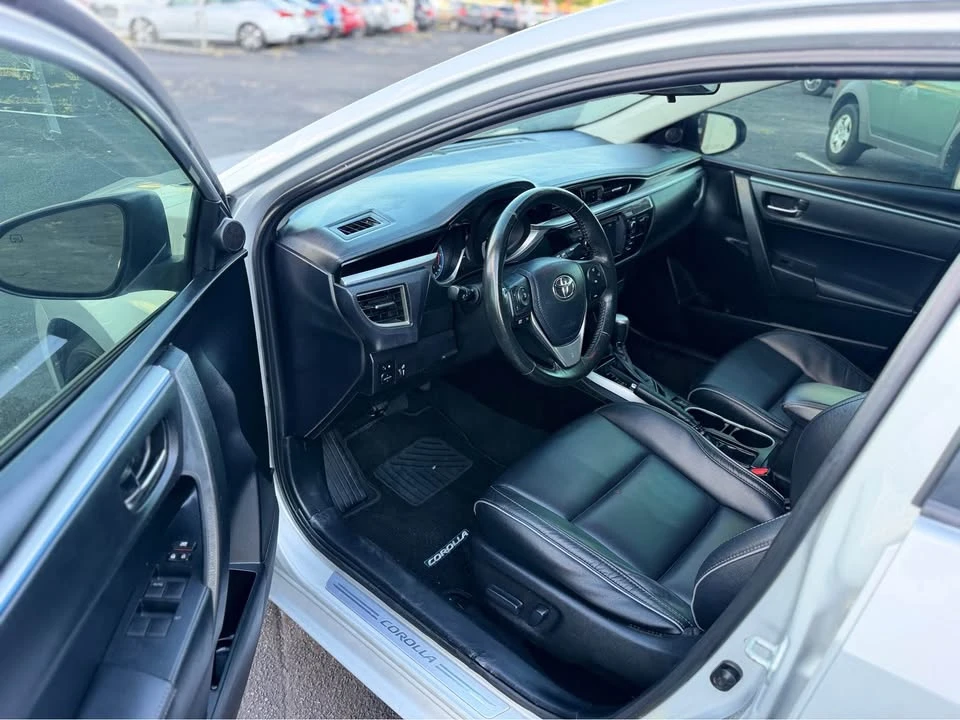 2016 Toyota Corolla 11th Gen - Image 9 of 20