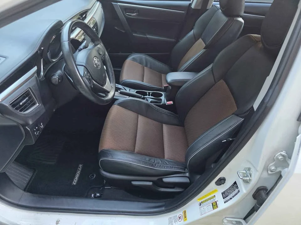 2016 Toyota Corolla 11th Gen - Image 11 of 15