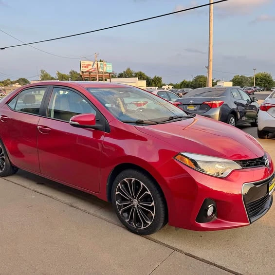 2016 Toyota Corolla 11th Gen - Image 1 of 1