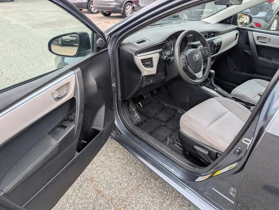 2016 Toyota Corolla 11th Gen - Image 11 of 17