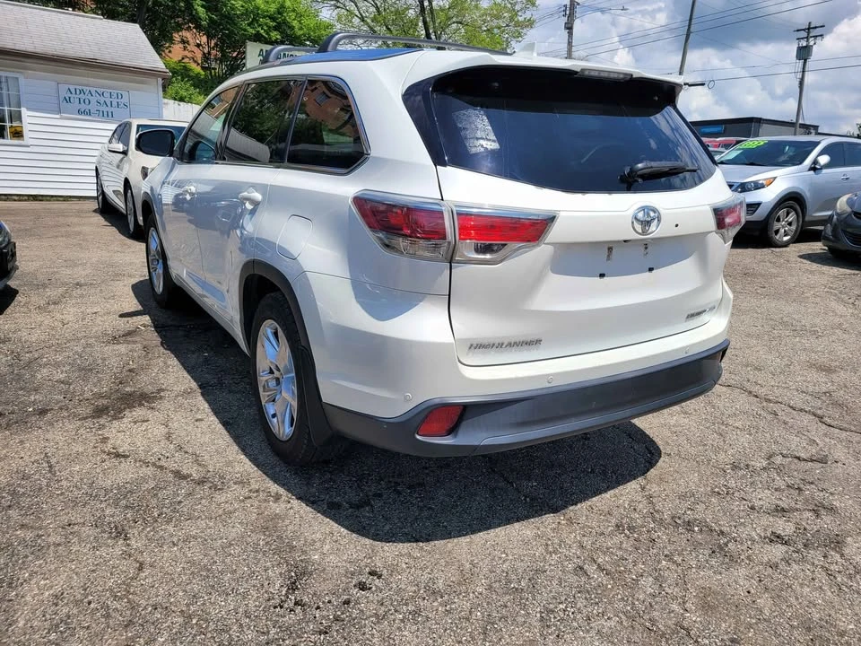 2016 Toyota Highlander - Image 6 of 17