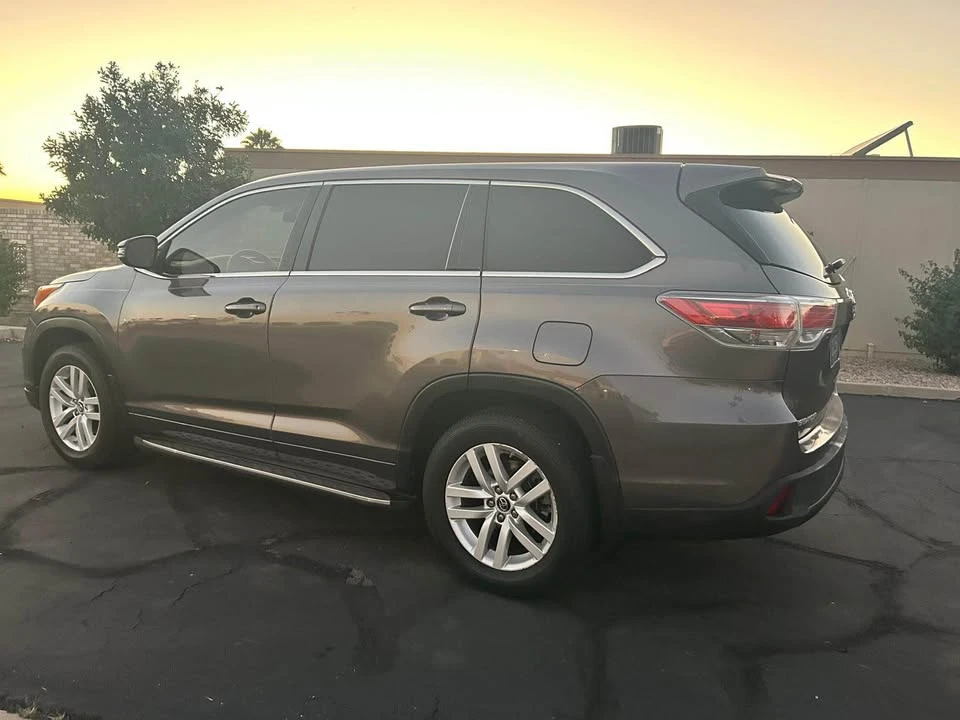 2016 Toyota Highlander - Image 3 of 9