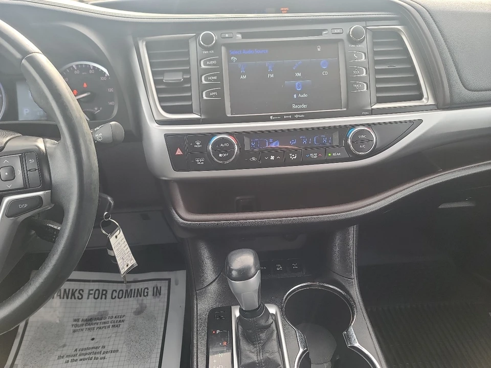 2016 Toyota Highlander - Image 19 of 21