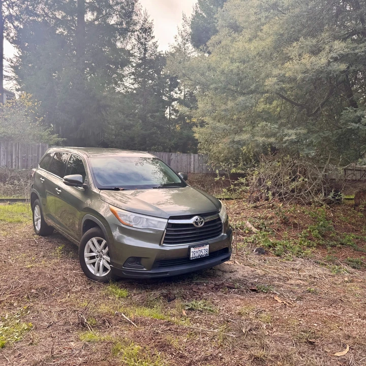 2016 Toyota Highlander - Image 16 of 18