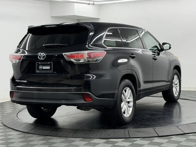 2016 Toyota Highlander - Image 8 of 12