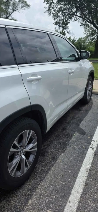 2016 Toyota Highlander - Image 3 of 18