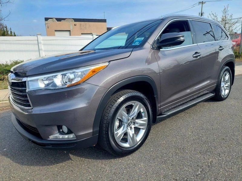 2016 Toyota Highlander - Image 3 of 12
