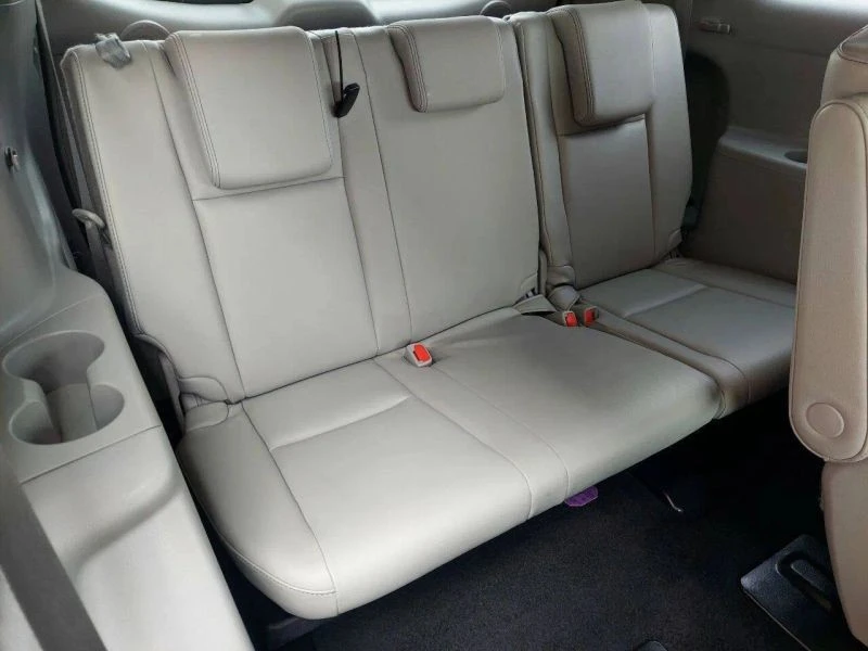 2016 Toyota Highlander - Image 11 of 12