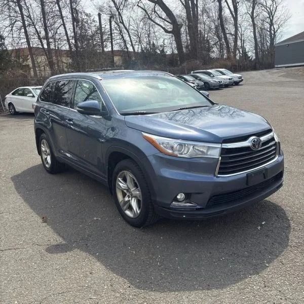 2016 Toyota Highlander - Image 10 of 12
