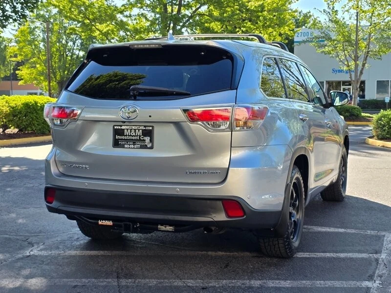2016 Toyota Highlander - Image 8 of 21